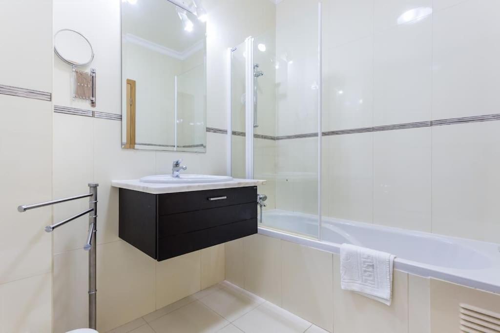 Sea Breeze Lagos Apartment ภายนอก รูปภาพ